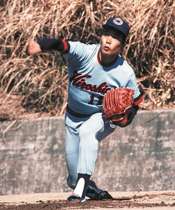 広島・左肩に球団創設70周年のワッペンが／12球団歴代ユニフォーム事情