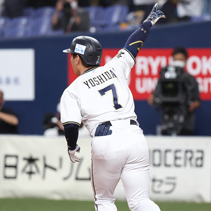 オリックス「#7」一芸に秀でた名選手が紡ぐ“超人”たちの系譜【受け継が