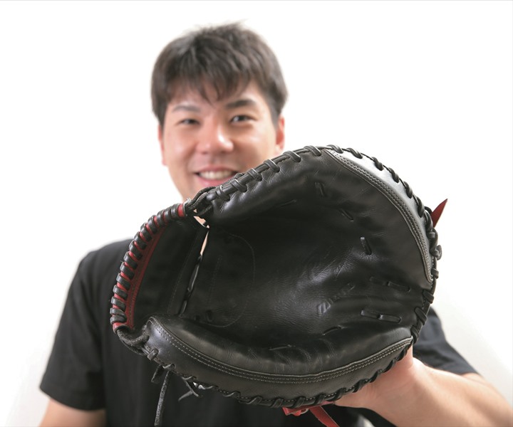 MizunoPro硬式用キャッチャーミット 炭谷銀仁朗選手モデル 巨人・炭谷銀仁朗 ミズノのキャッチャーミット 小さくて、軽量で、浅め