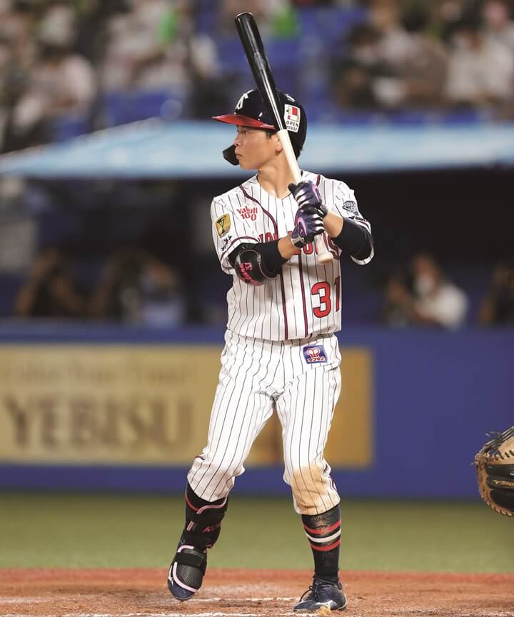 ヤクルト・山崎晃大朗 ミズノのバット 操作性が増した新バット