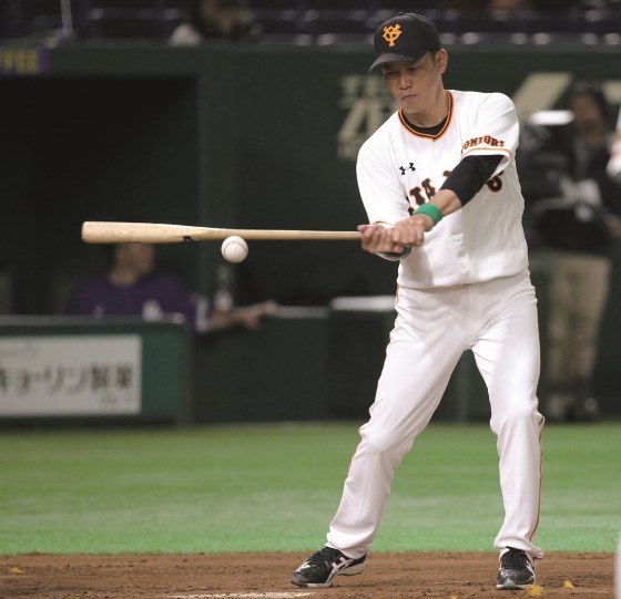 巨人・井端弘和コーチ ゴールデン・グラブ7度受賞、名手が選んだ新たな