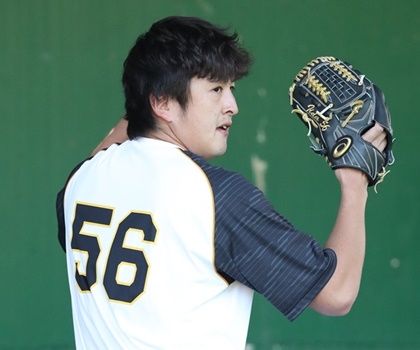 元阪神、オリックス 飯田優也選手着用ユニフォーム サイン入り 値下げ可能です。 show_img.php?contents_id=