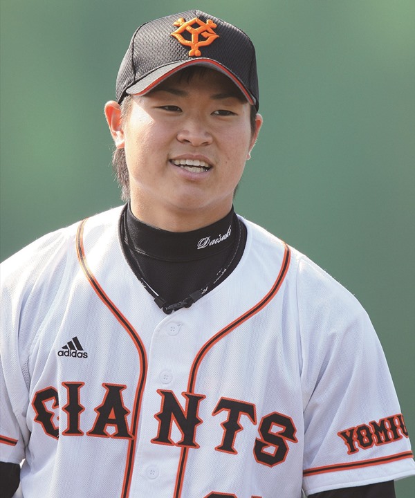 DeNA・中井大介 横浜ブルーに染まって 「やはりジャイアンツは特別