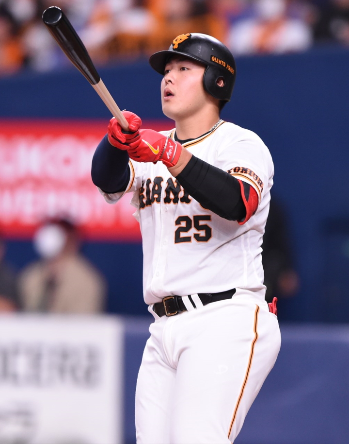 巨人 村田 25番 背番号物語】巨人「＃25」巨人では異色の“輸入”された系譜？ 村田修一