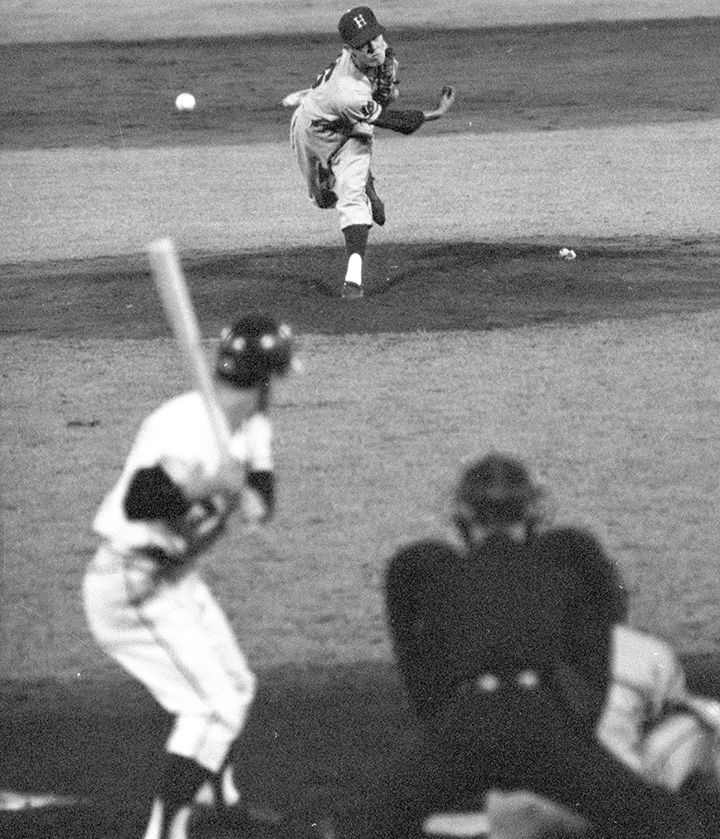 1964年6月14日＞「パイオニア」安仁屋が初勝利を巨人戦完投で挙げ
